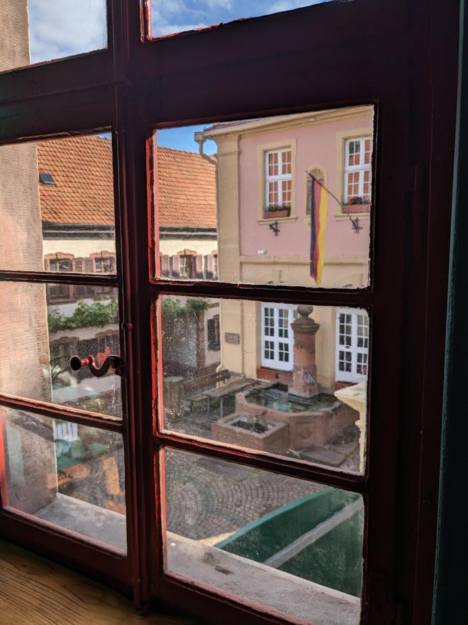 Im Kraemerladen Neustadt an der Weinstraße Exterior foto